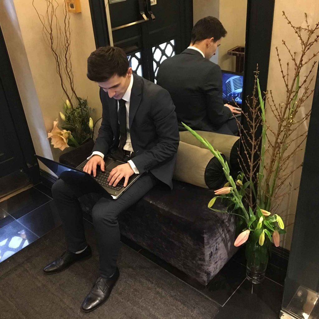 HTA - Luxury Kitchens